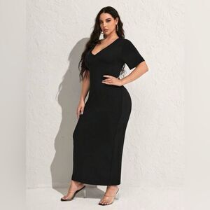 NWT SHEIN SXY Plus Size 2XL Casual Solid Color Black Slim Fit Short Sleeve Dress